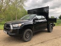 Toyota Hiux Extra Cab.Tipping body with Full Removable Arb Kit
